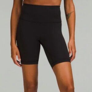 Lululemon Wunder Train High Rise Short 8” Size 8